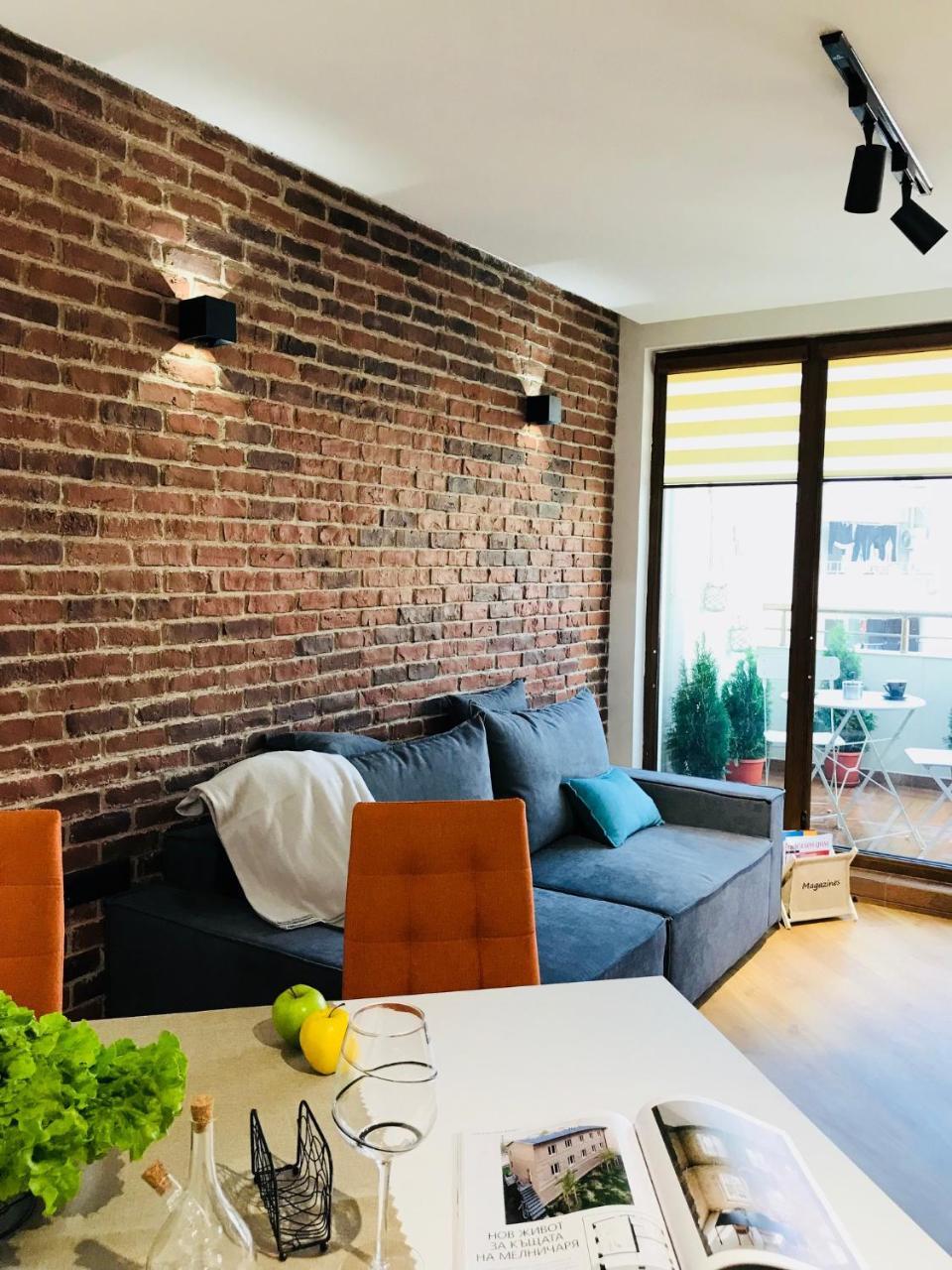 Bright, Comfortable And Cozy Apartment Burgasz Kültér fotó